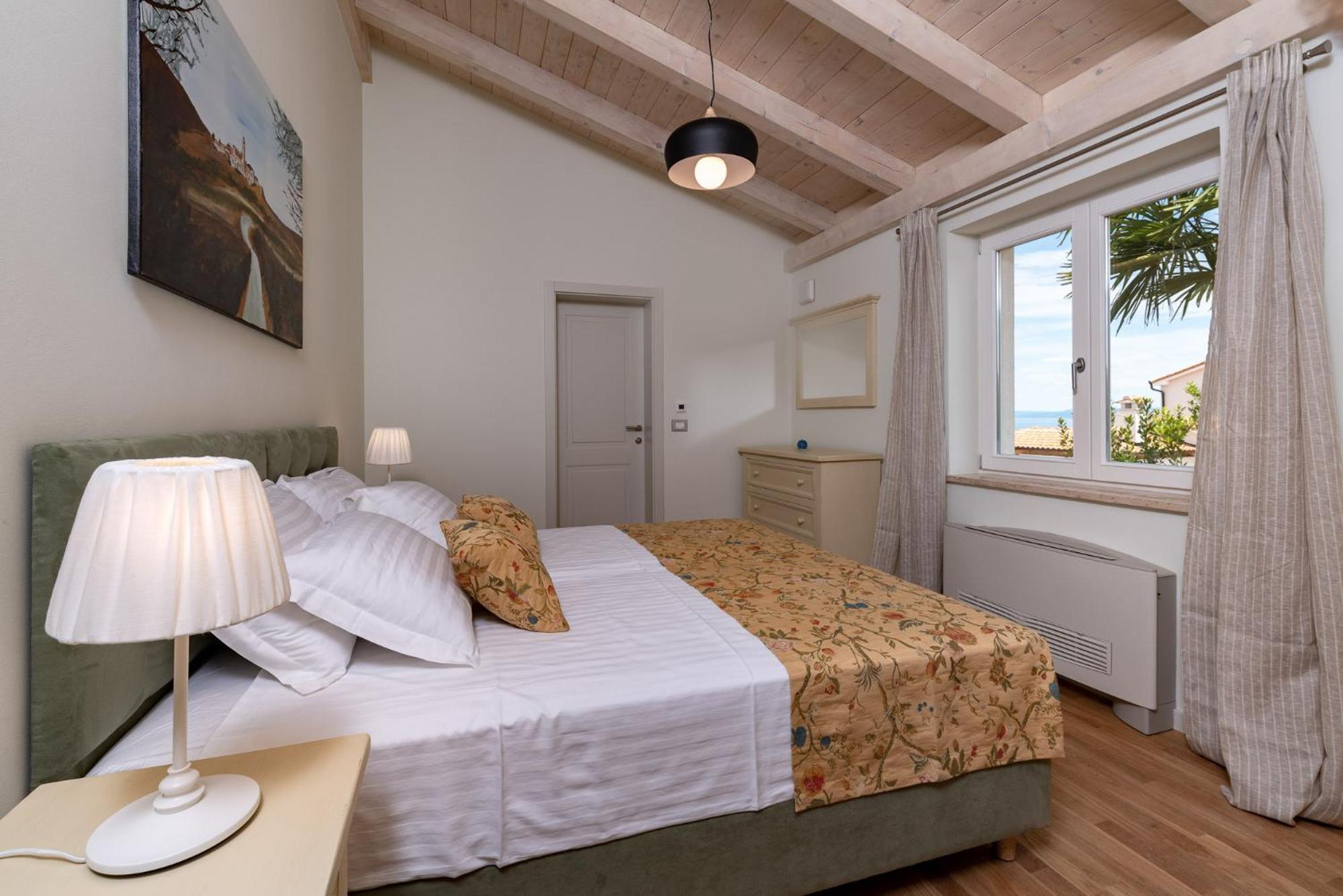 Mirana Luxury Villa