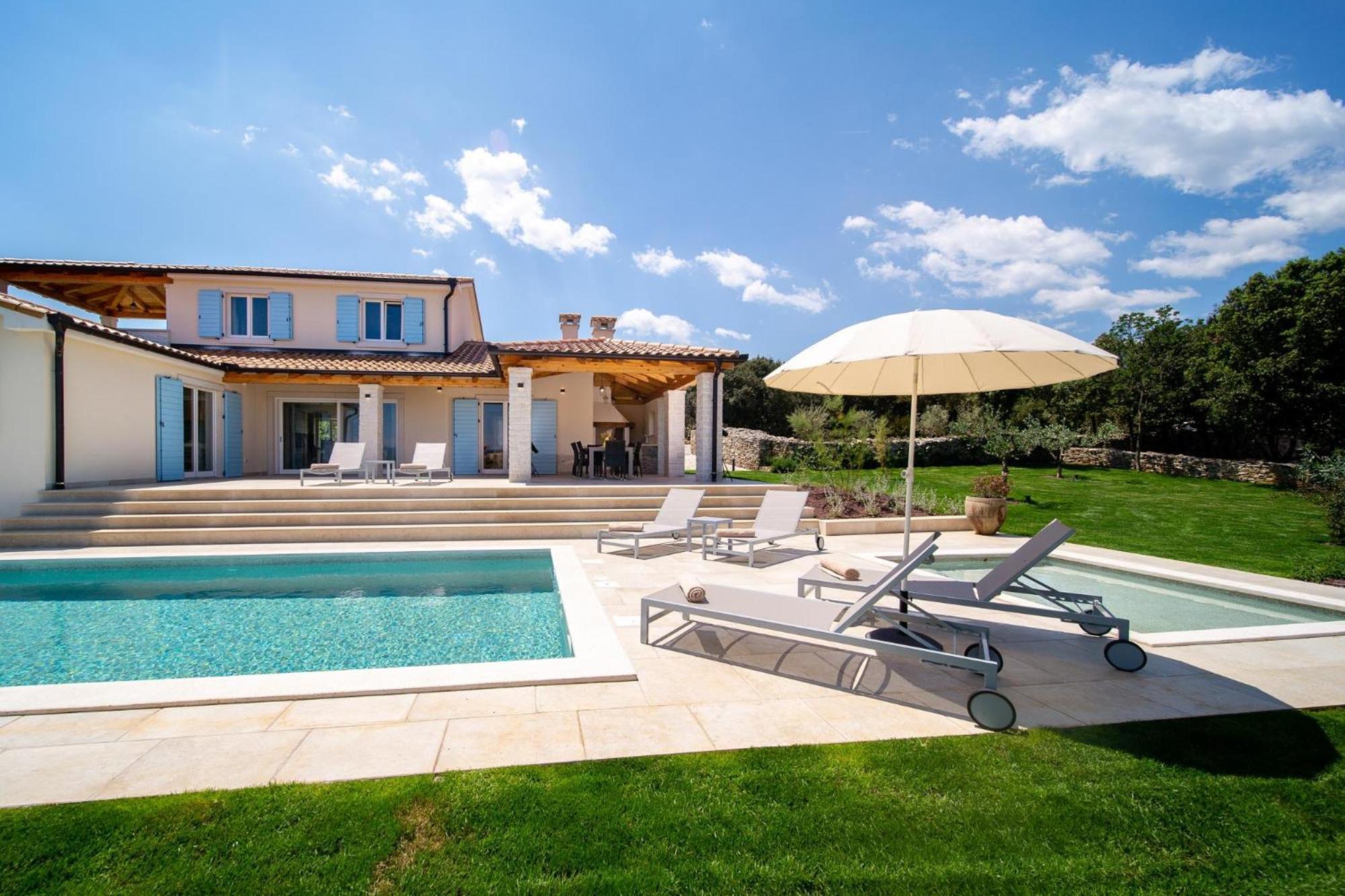 Mirana Luxury Villa