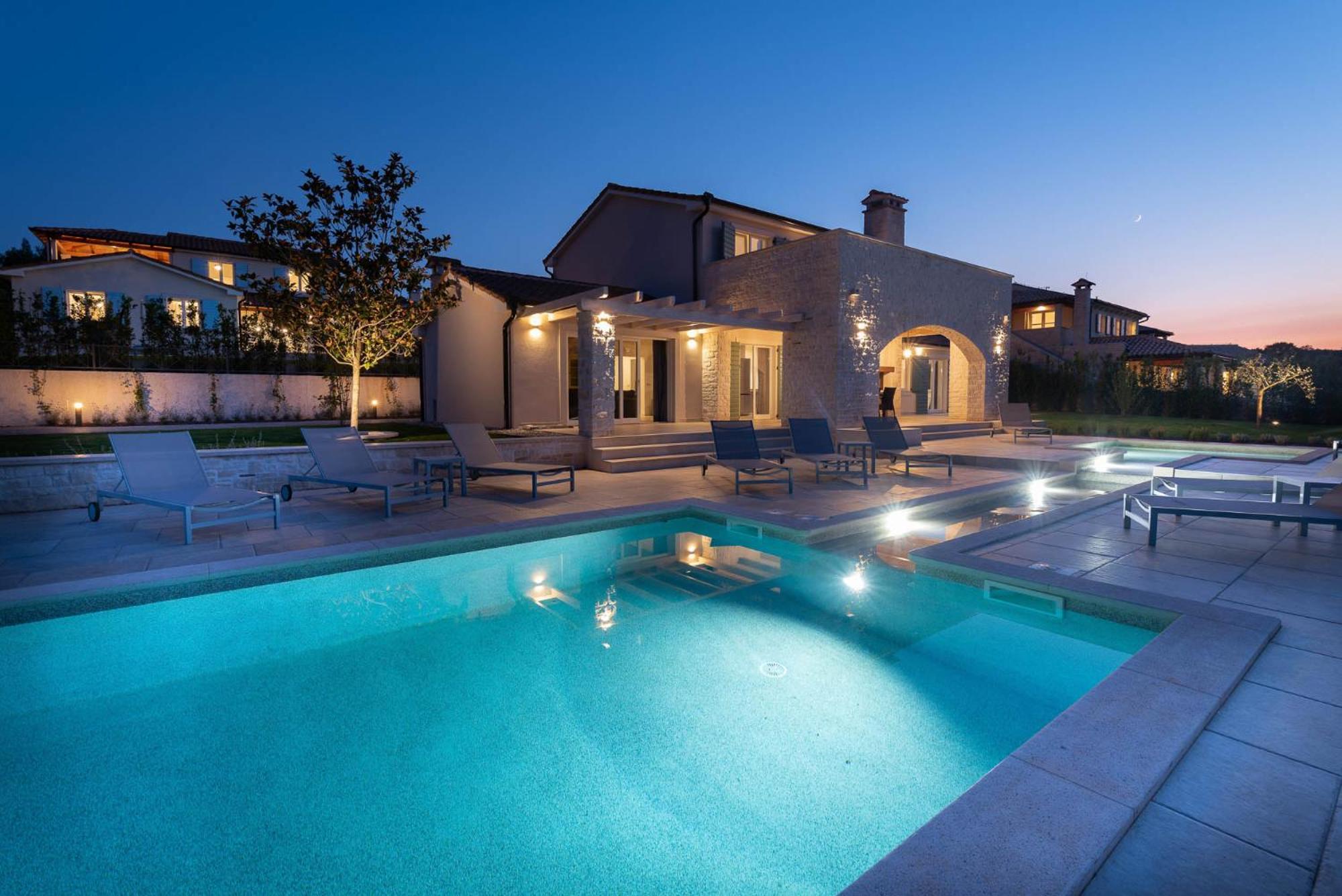 Villa Mirana Luxury Kavran