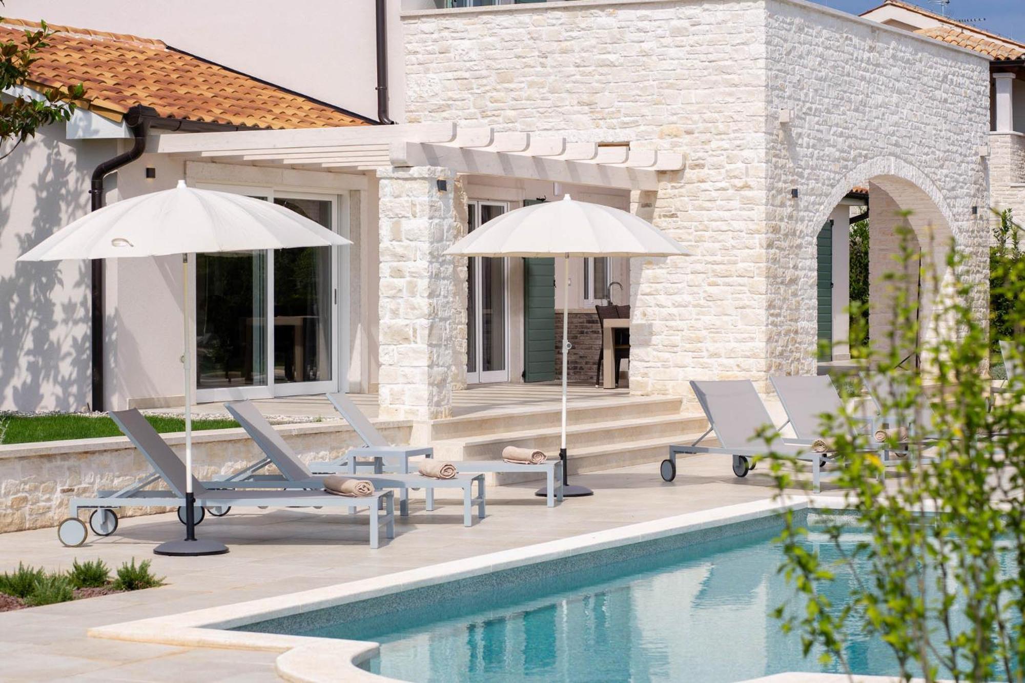 Mirana Luxury Villa